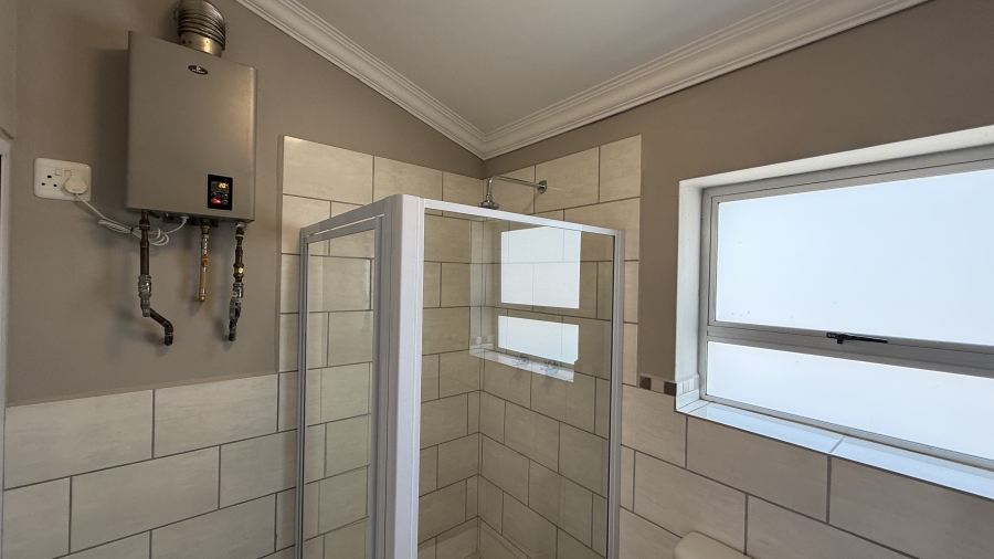 3 Bedroom Property for Sale in Stilbaai Oos Western Cape